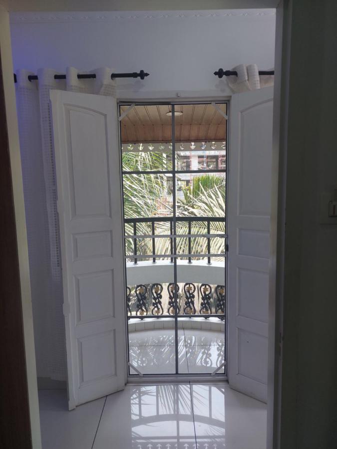 Kochi Annies Inn Homestay מראה חיצוני תמונה
