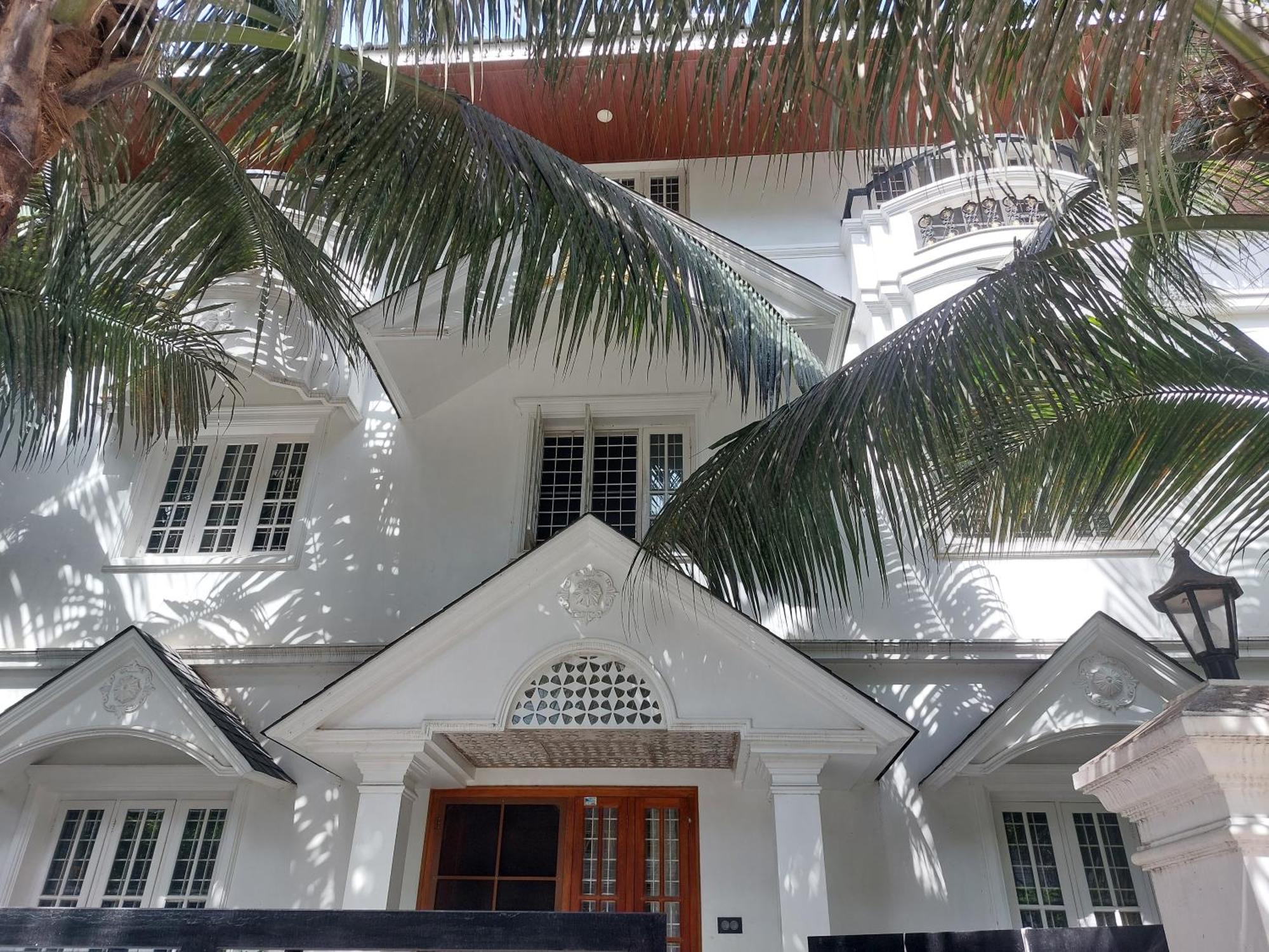 Kochi Annies Inn Homestay מראה חיצוני תמונה