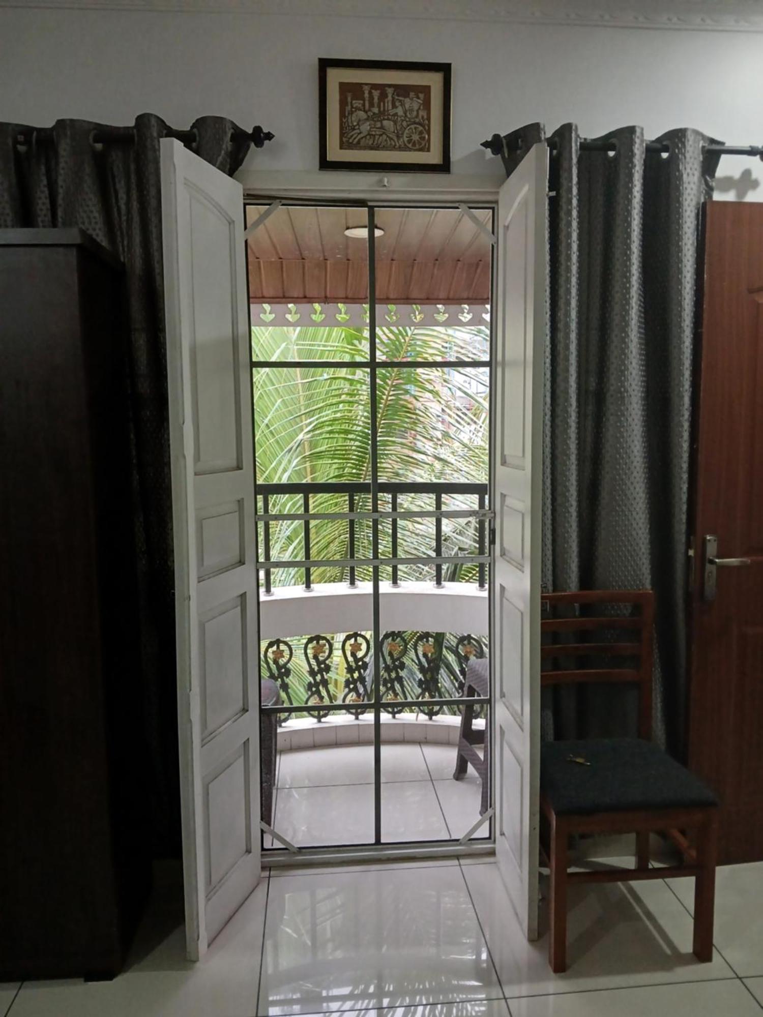Kochi Annies Inn Homestay מראה חיצוני תמונה