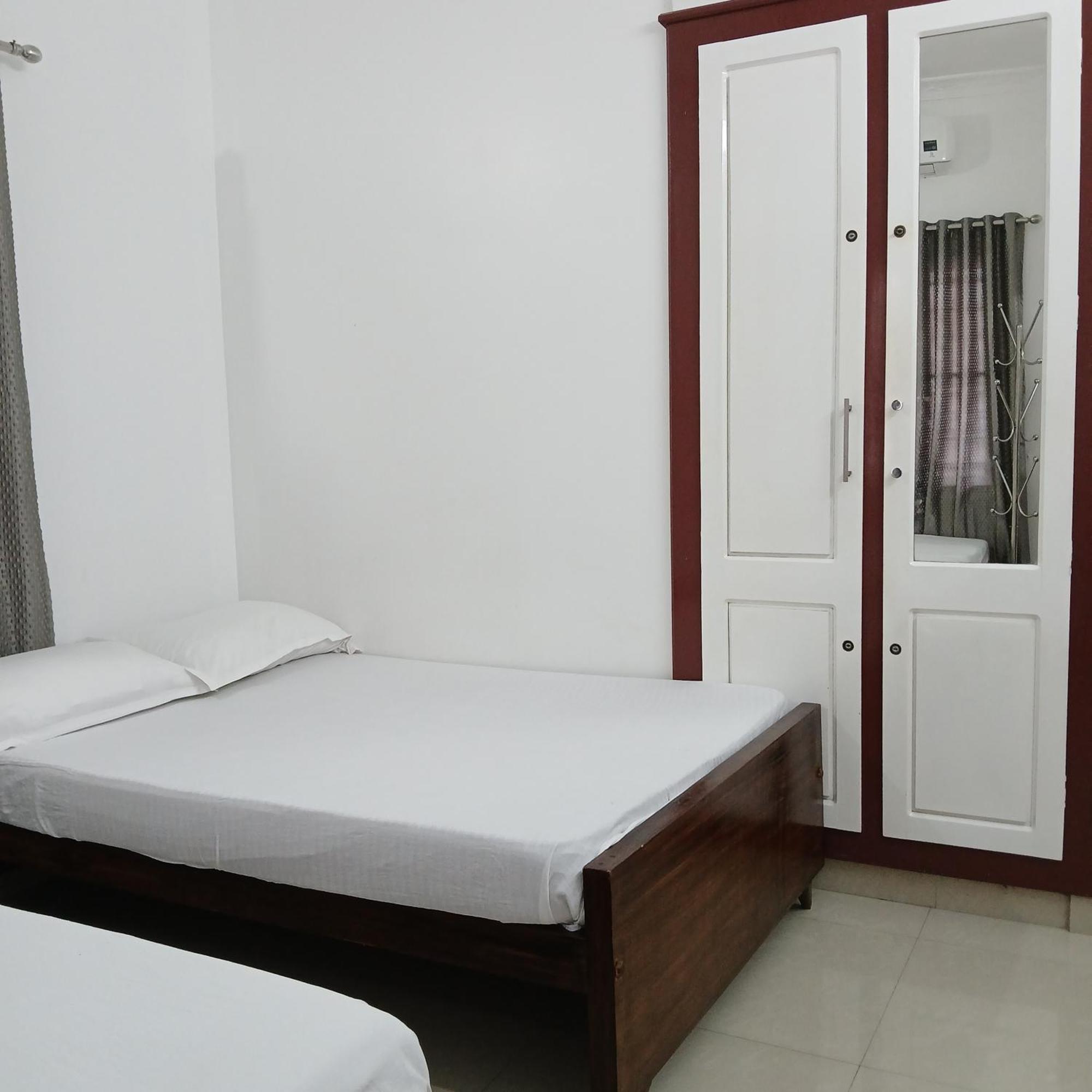 Kochi Annies Inn Homestay מראה חיצוני תמונה
