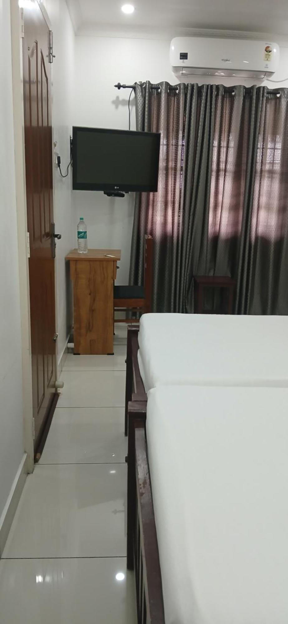 Kochi Annies Inn Homestay חדר תמונה